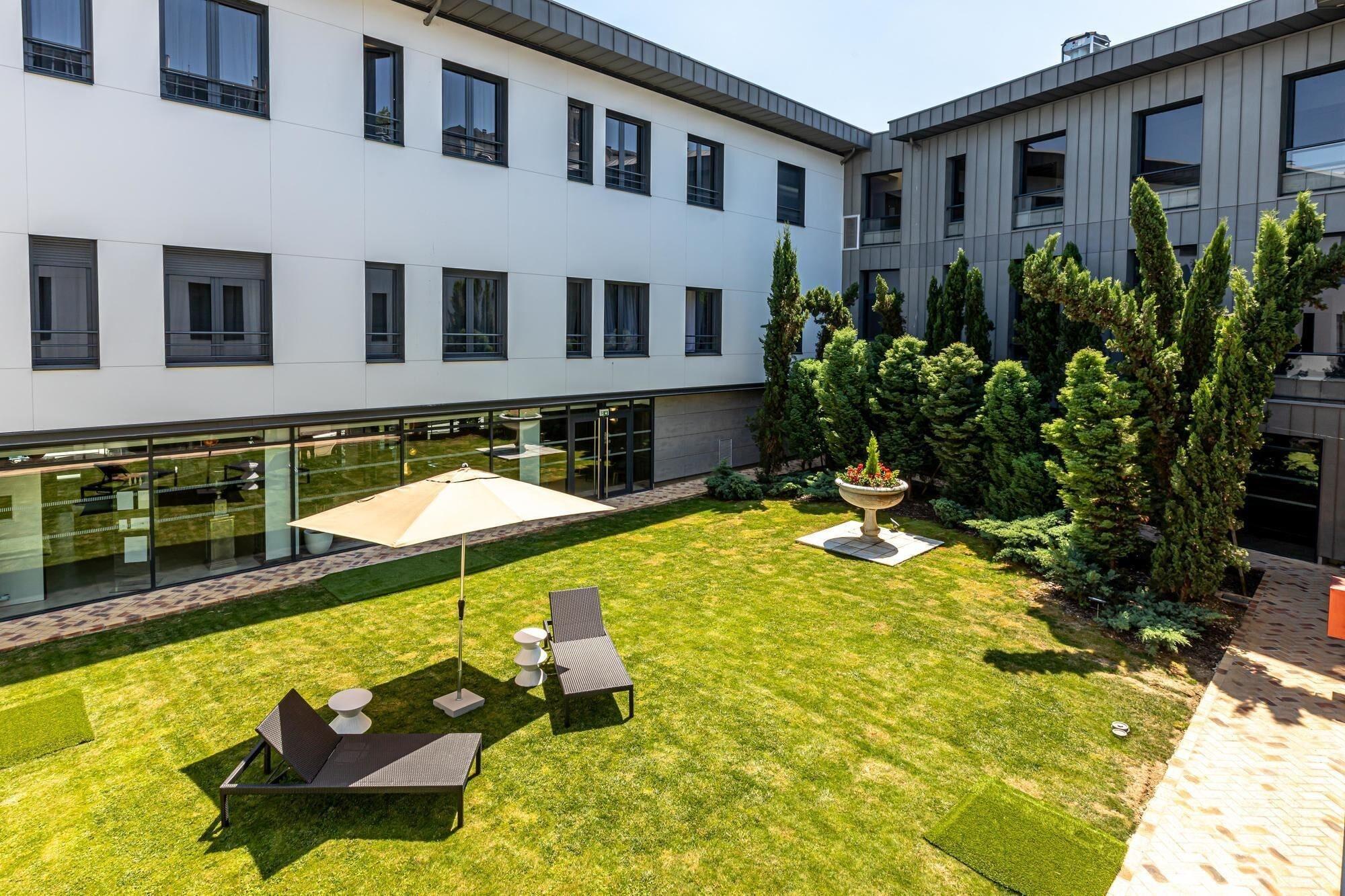 Les Jardins De St Cloud Aparthotel Saint-Cloud Εξωτερικό φωτογραφία